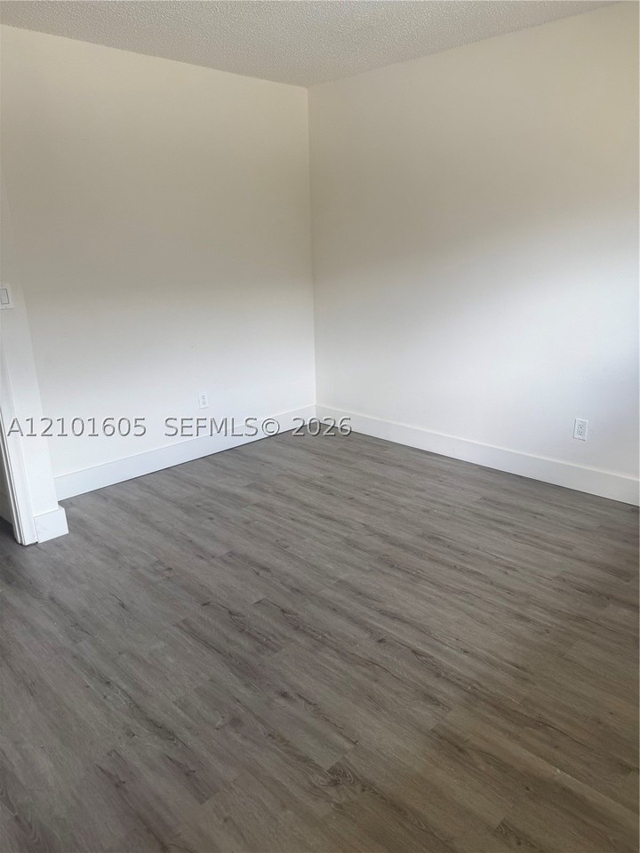2234 Nw 52nd Ave #2234 - Photo 7 of 18