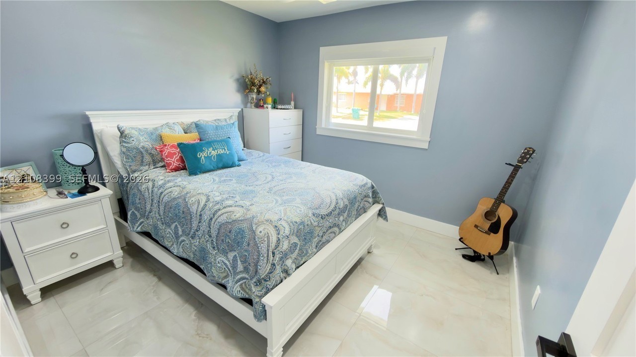 30605 Sw 152nd Ct - Photo 7 of 15