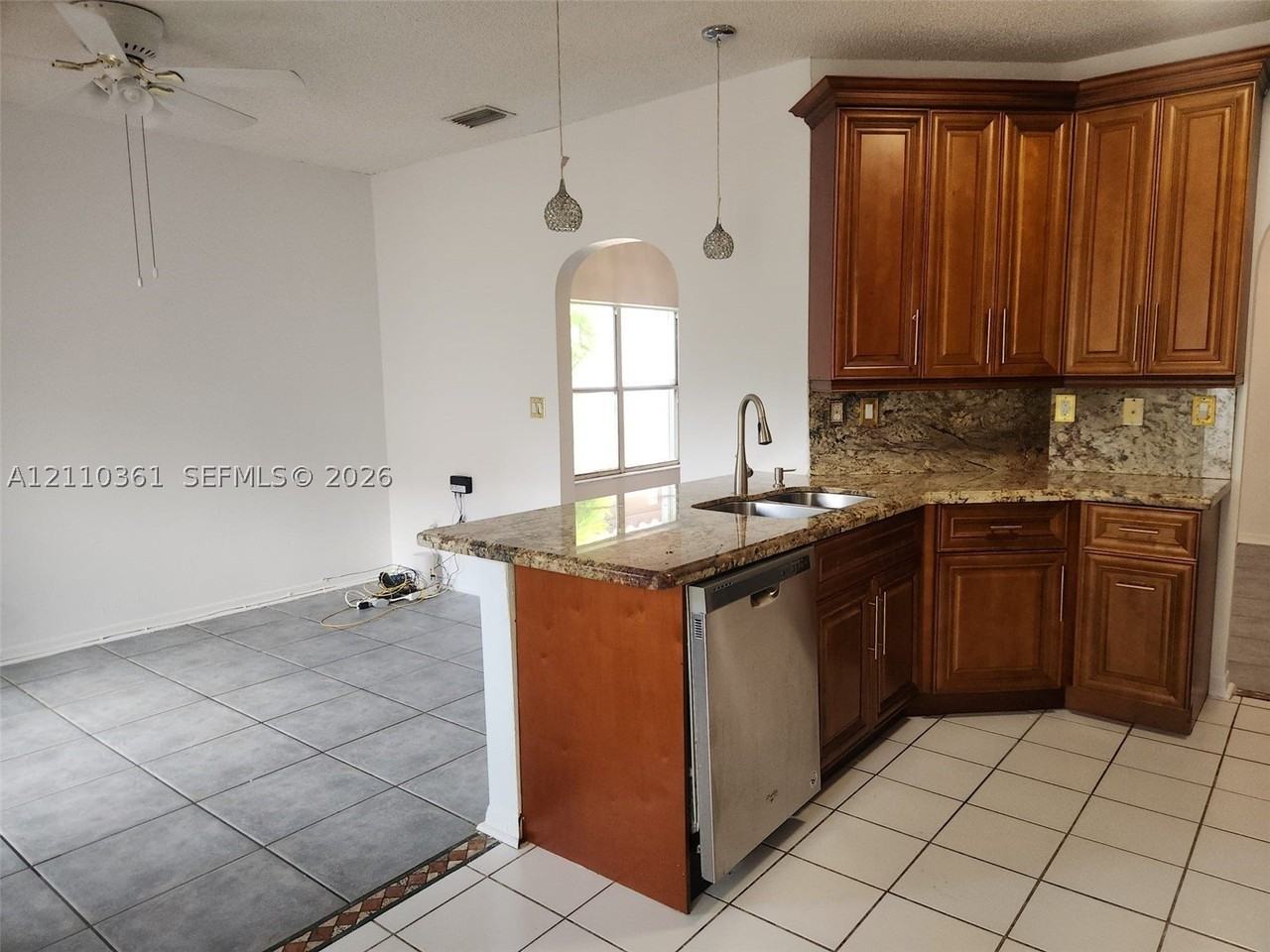 19236 Nw 14th St #19236 - Photo 3 of 13
