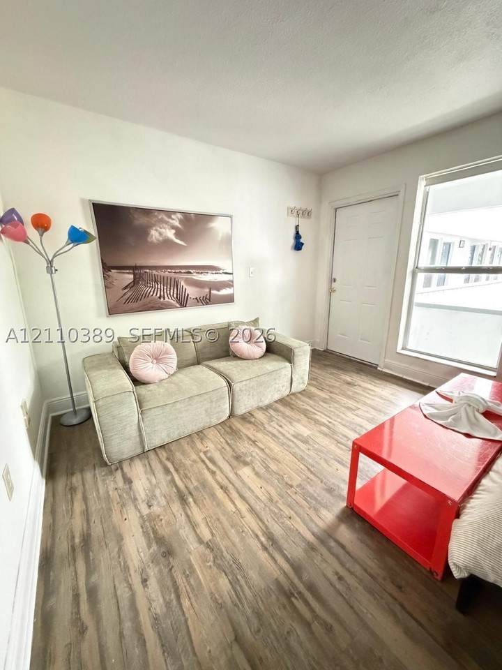 3071 Sw 27th Ave #19 - Photo 3 of 14