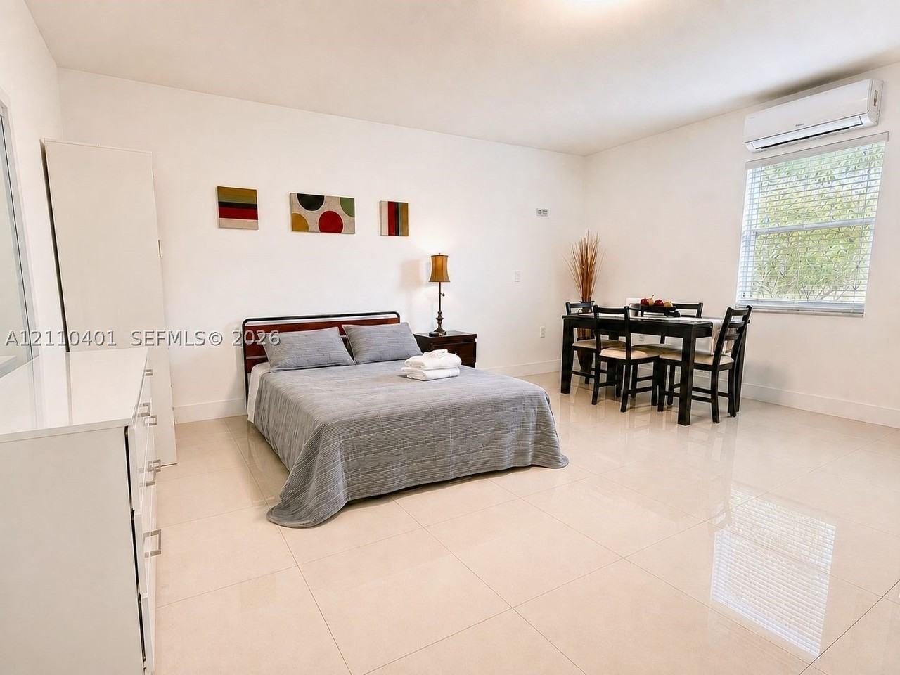 525 Sw 67th Ave #2 - Photo 6 of 8