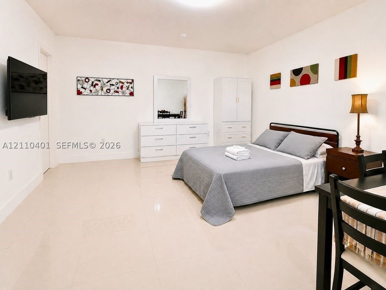 525 Sw 67th Ave #2 - Photo 7 of 8