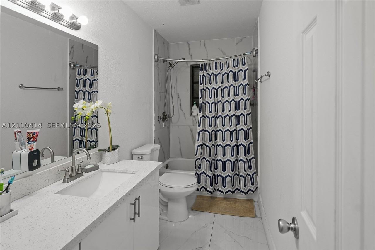 3330 Nw 175th St - Photo 7 of 11