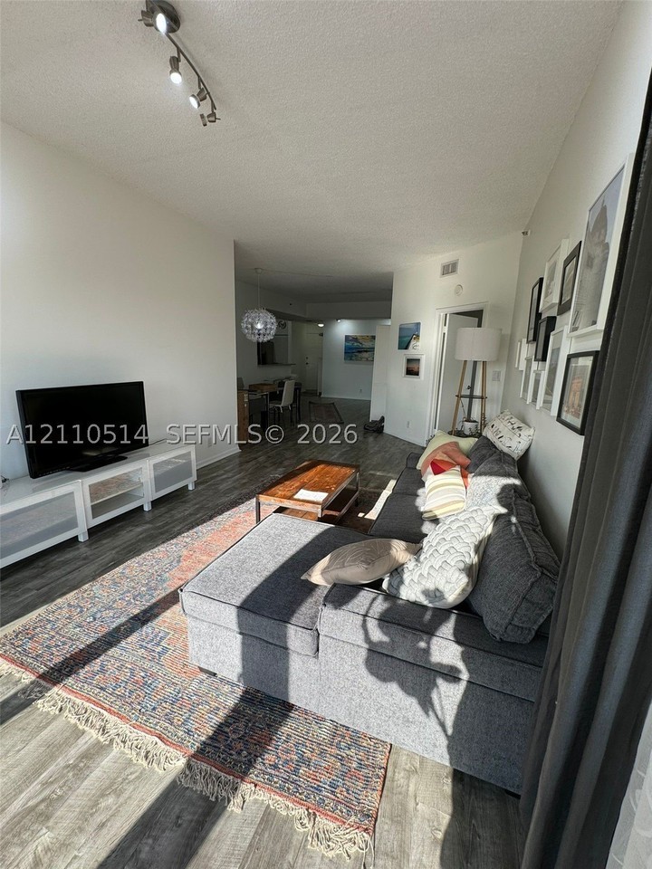 8816 Collins Ave #304 - Photo 6 of 16