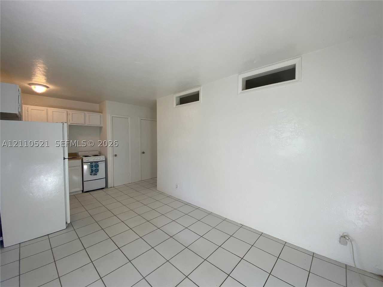2228 Grant St #3 - Photo 3 of 10