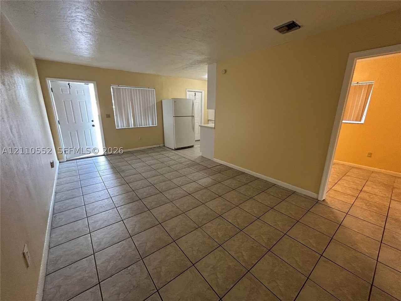 5600 Nw 15th St #1 - Photo 3 of 17