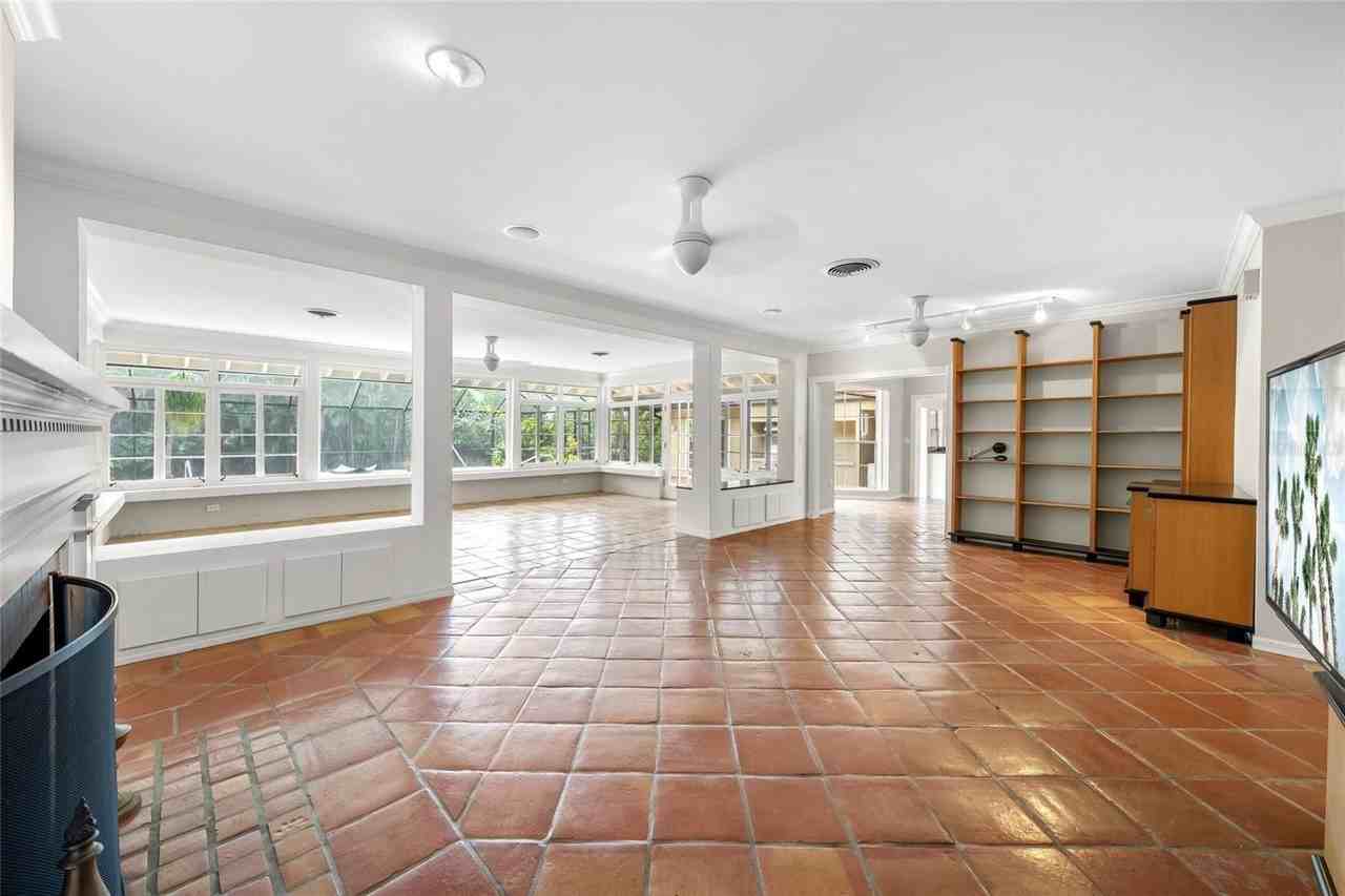 1714 South Dr - Photo 7 of 44