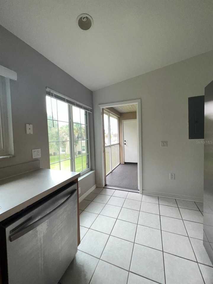 2840 Osprey Cove Pl #201 - Photo 4 of 30