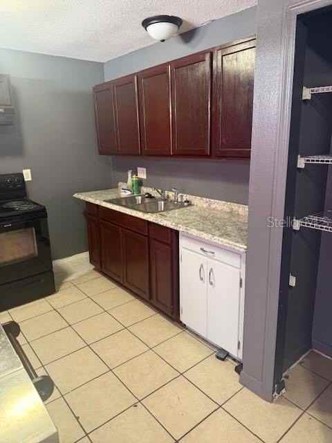 5465 Wood Crossing St - Photo 3 of 12