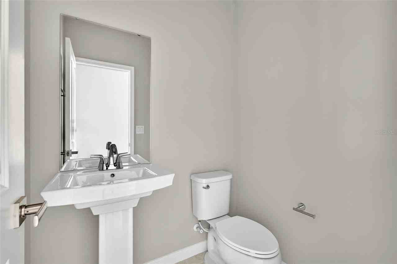 1200 Port Blue Way - Photo 6 of 18