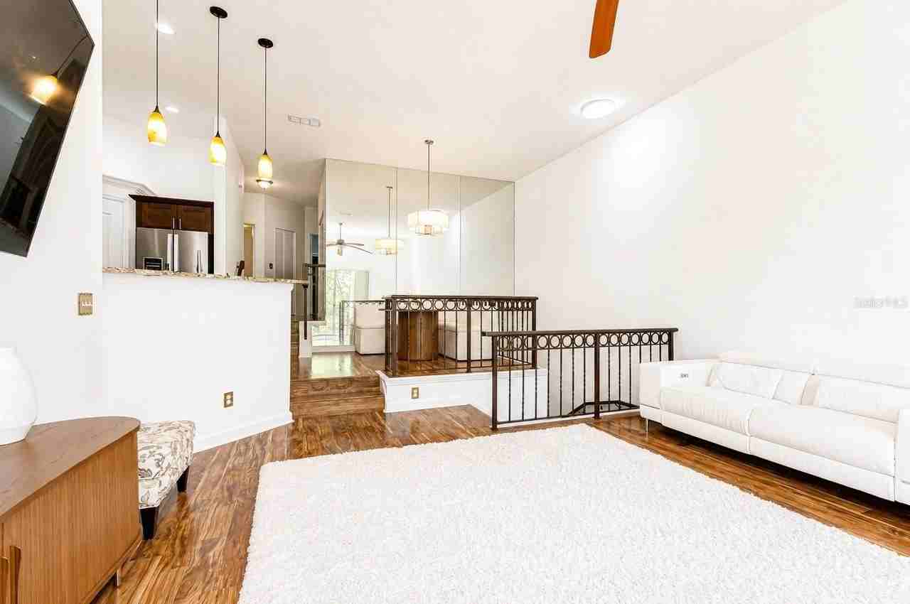 609 Tropical Breeze Way #609 - Photo 4 of 34