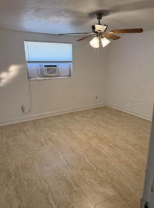10180 106th Ter - Photo 3 of 4