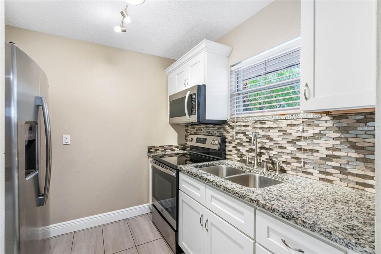 2703 W Tampa Bay Blvd #D - Photo 3 of 16