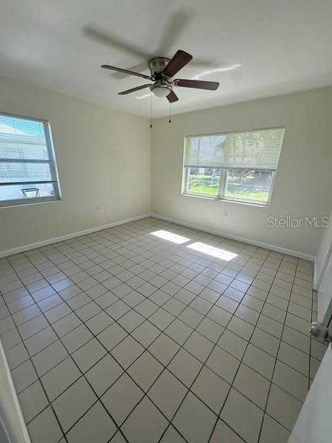 10369 106th Ter - Photo 5 of 14