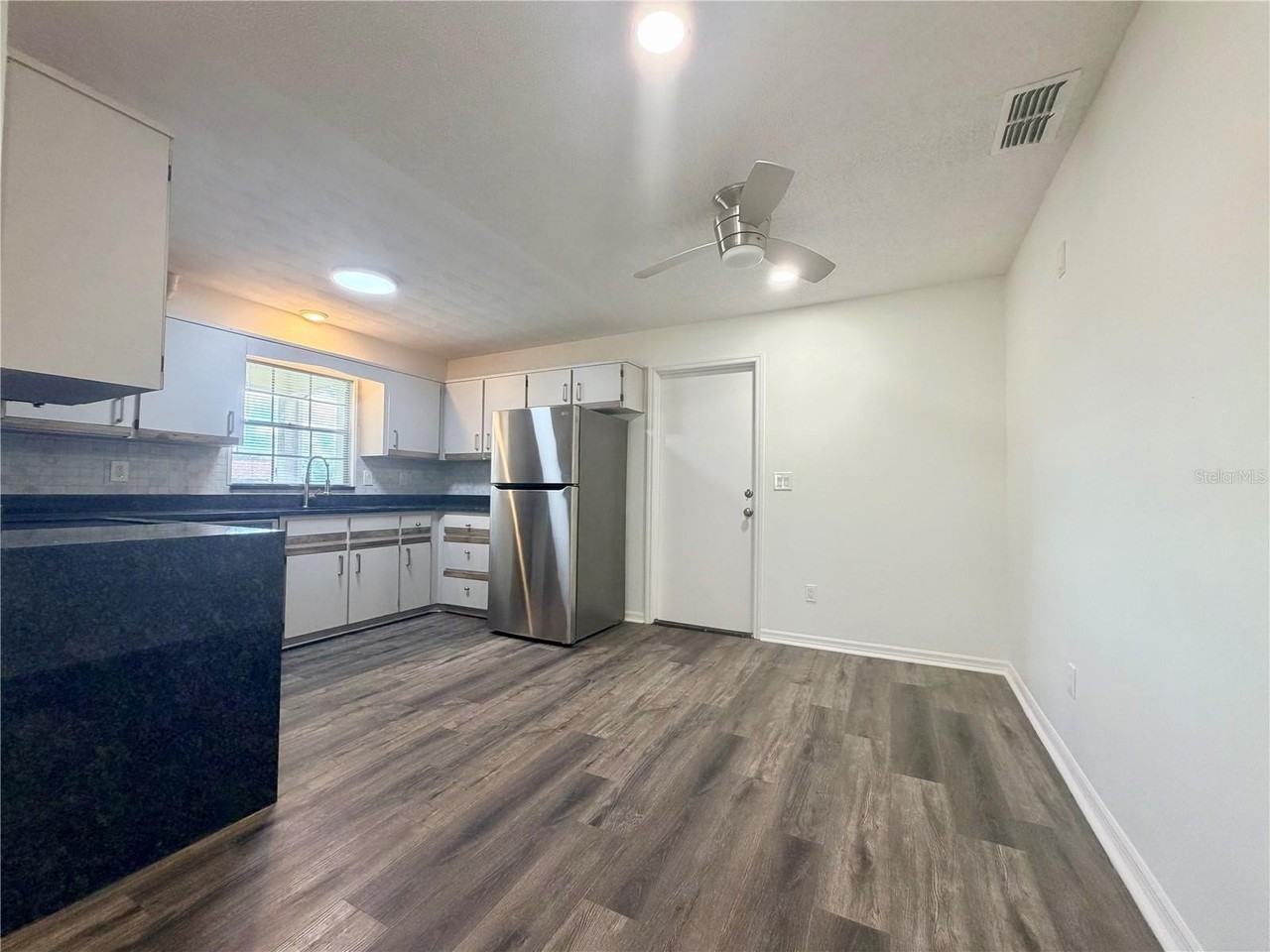 54 & 56 IVY Lane - Photo 3 of 17
