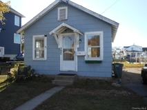 390 East Dr - Photo 1 of 1