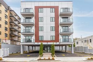 featured image of 848 E Broadway #3W