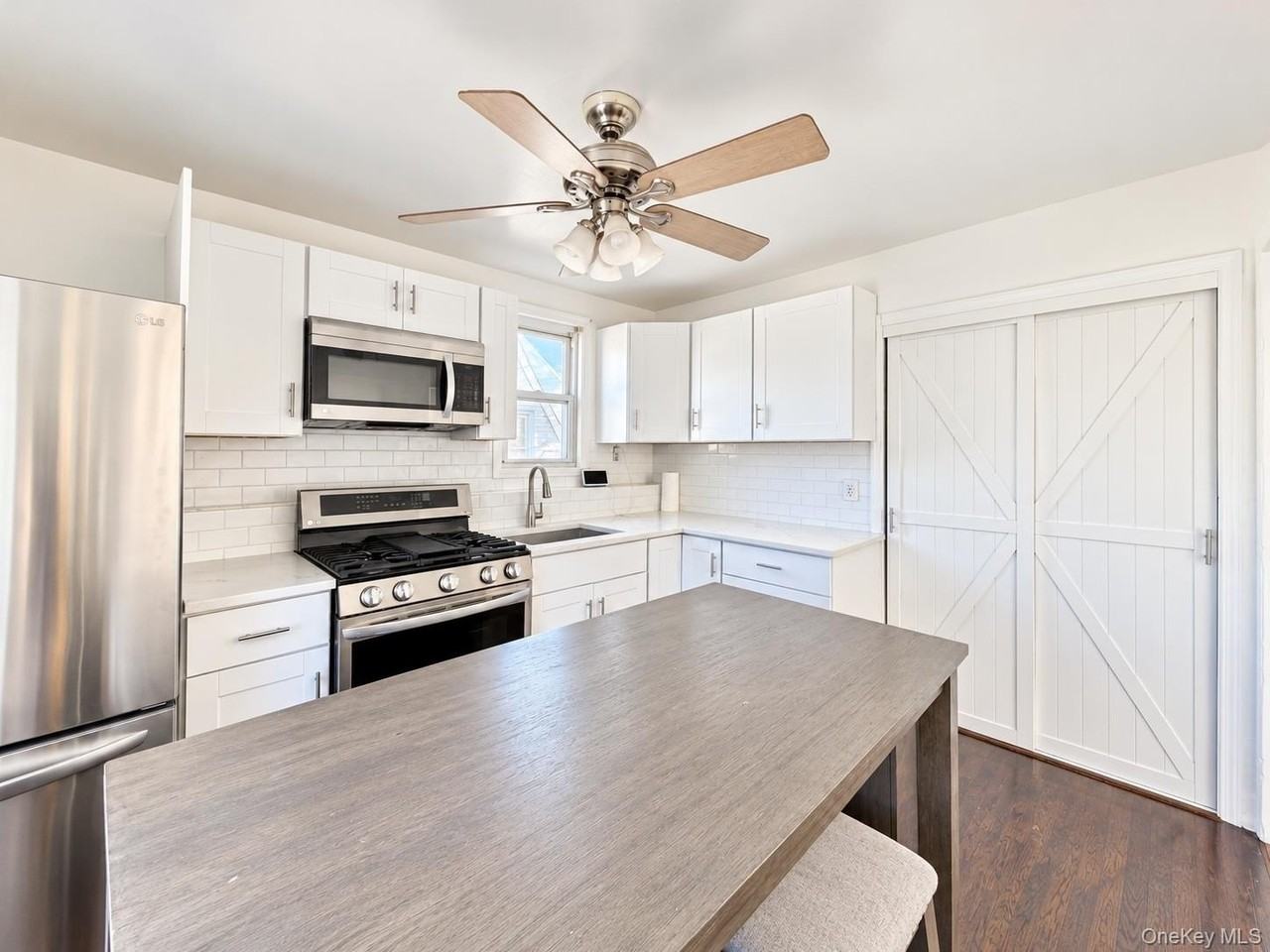 53 Harvard St - Photo 4 of 9