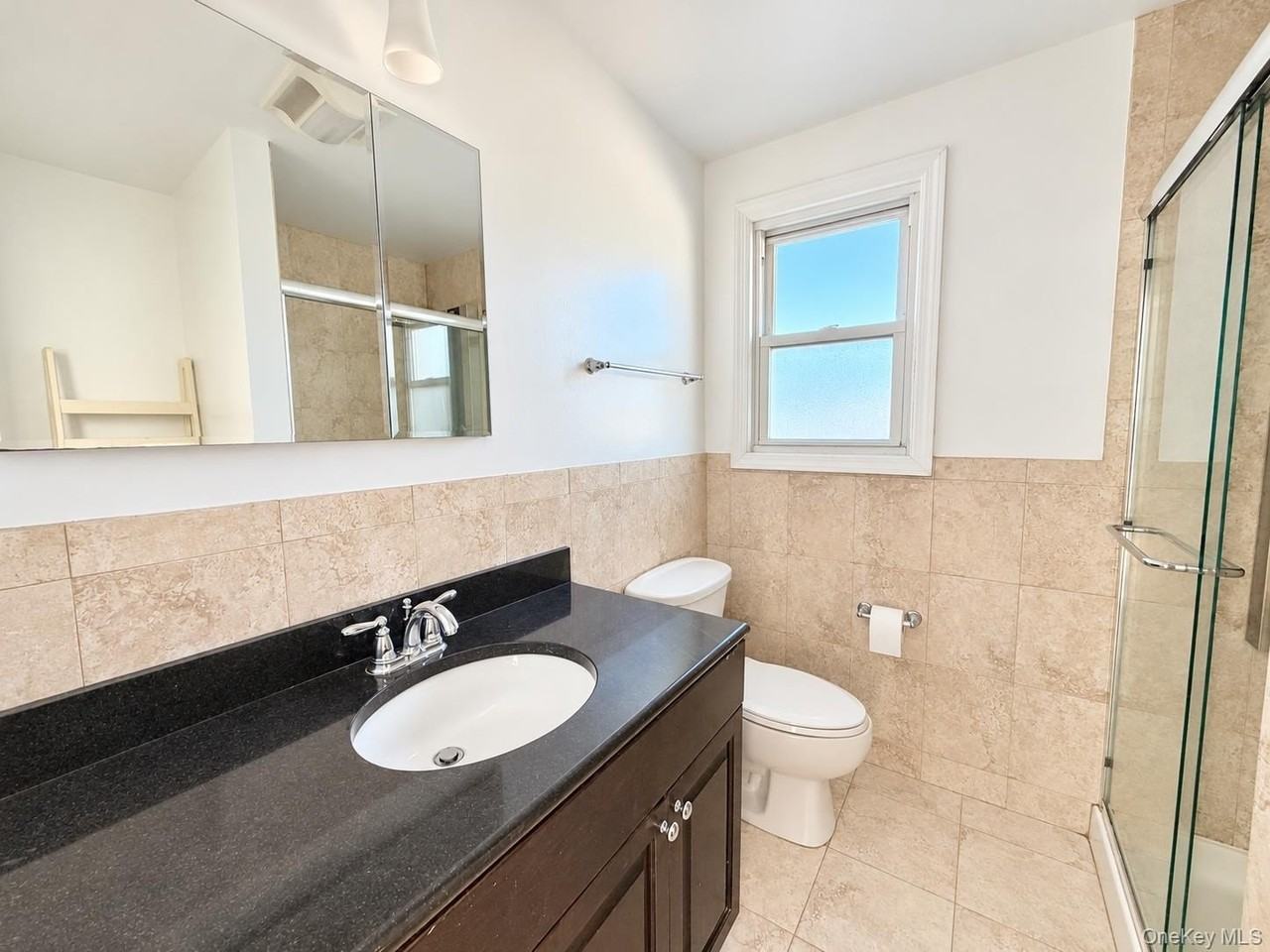53 Harvard St - Photo 7 of 9