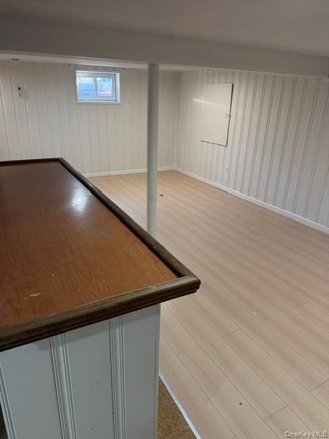 345 Walton St - Photo 2 of 23