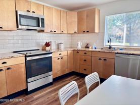 945B Liverpool Cir - Photo 1 of 1