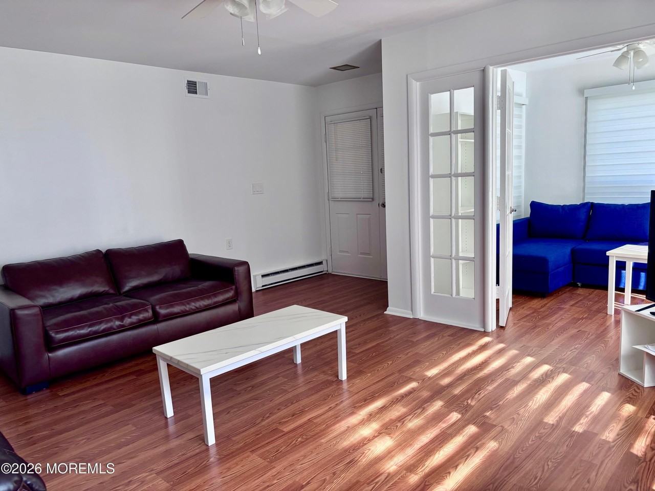 945B Liverpool Cir - Photo 5 of 13