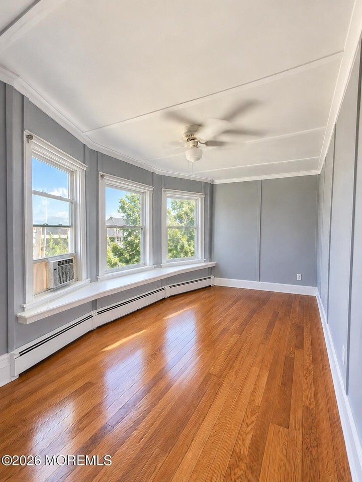 520 Main Ave #1