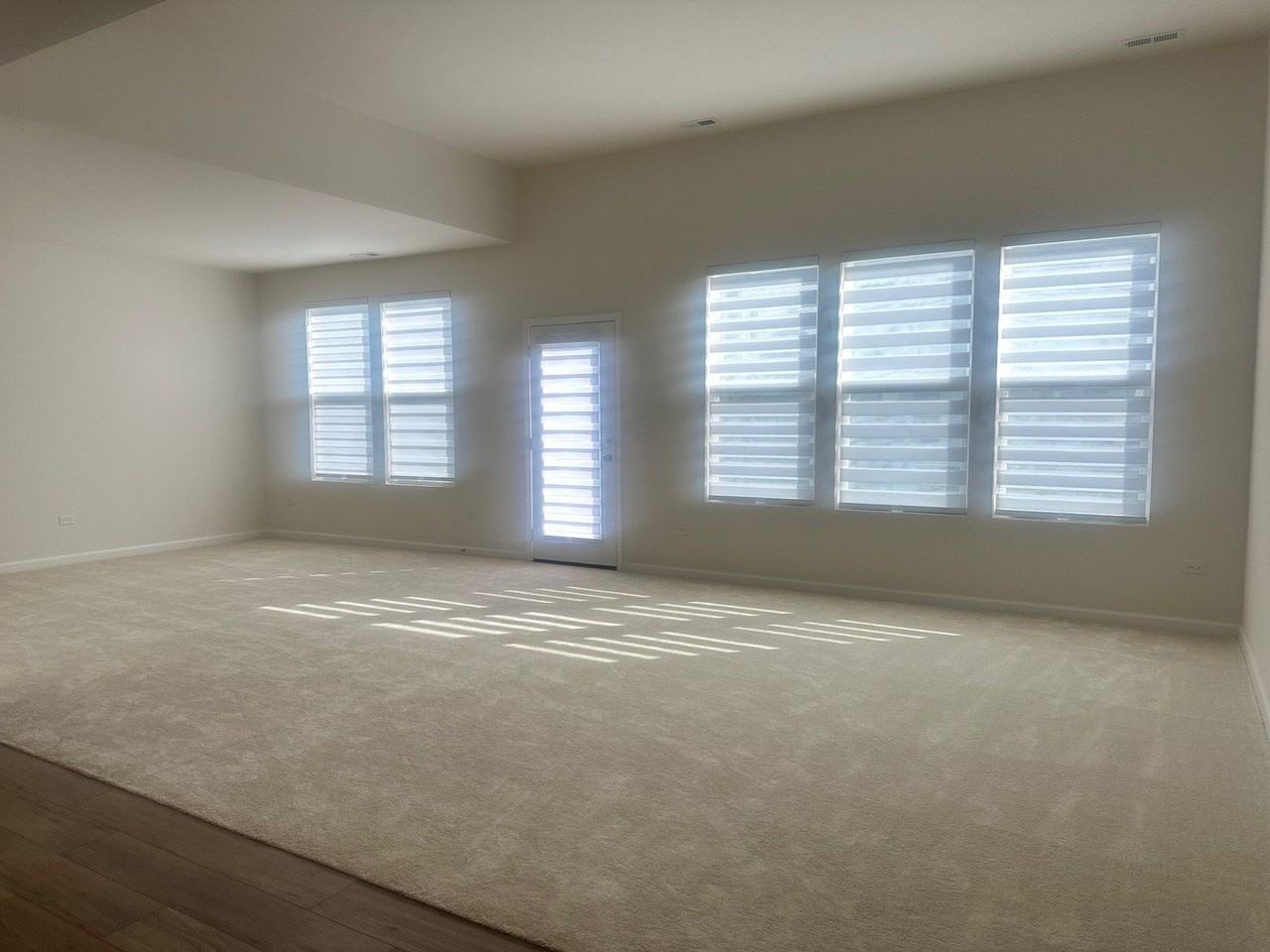 2656 Lawlor Ln - Photo 7 of 17