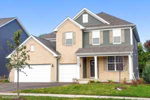featured image of 2531 Mallet Ct