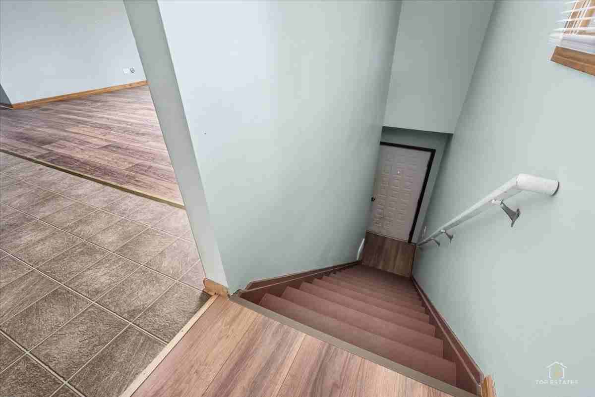 20203 S Fairwood Ct #D - Photo 2 of 29