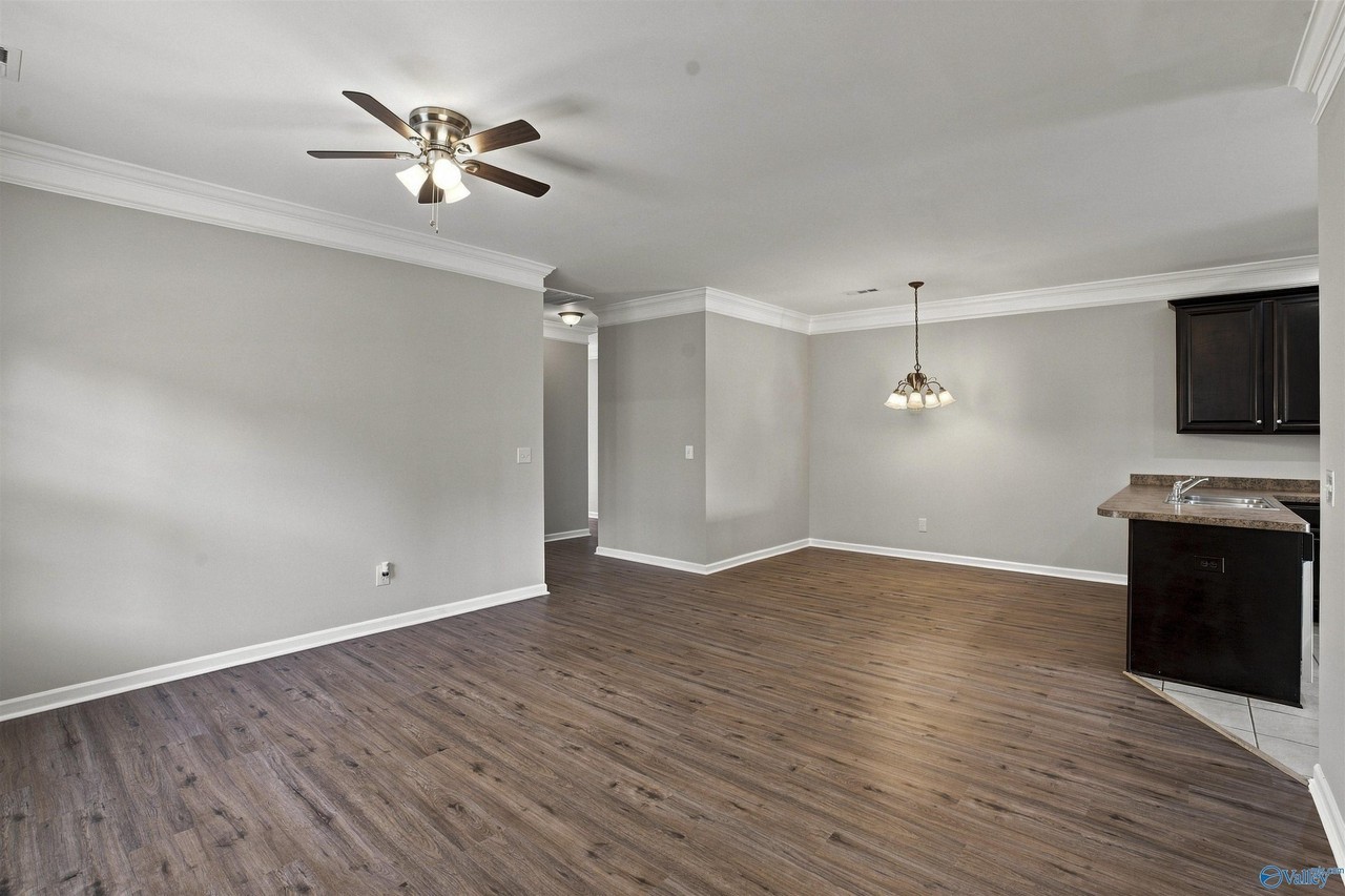 134 Chimes Way Sw - Photo 3 of 19