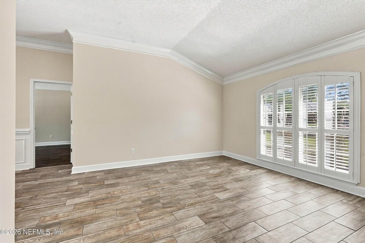 5001 Ripple Rush Dr N - Photo 7 of 38