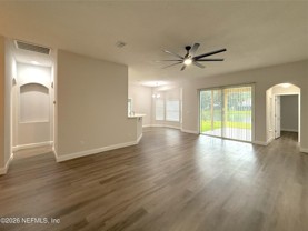 557 Grand Parke Dr - Photo 1 of 1
