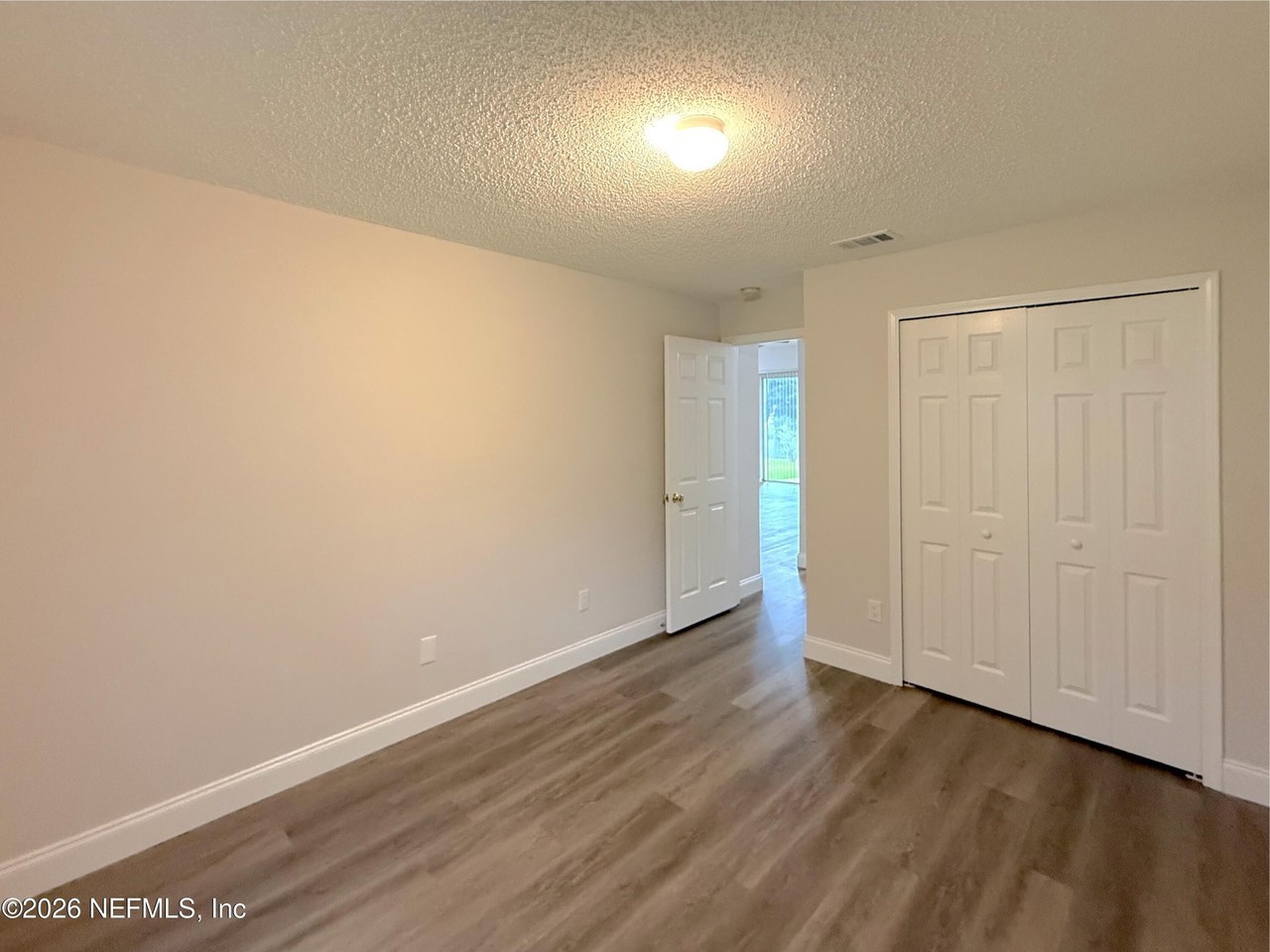 557 Grand Parke Dr - Photo 4 of 44