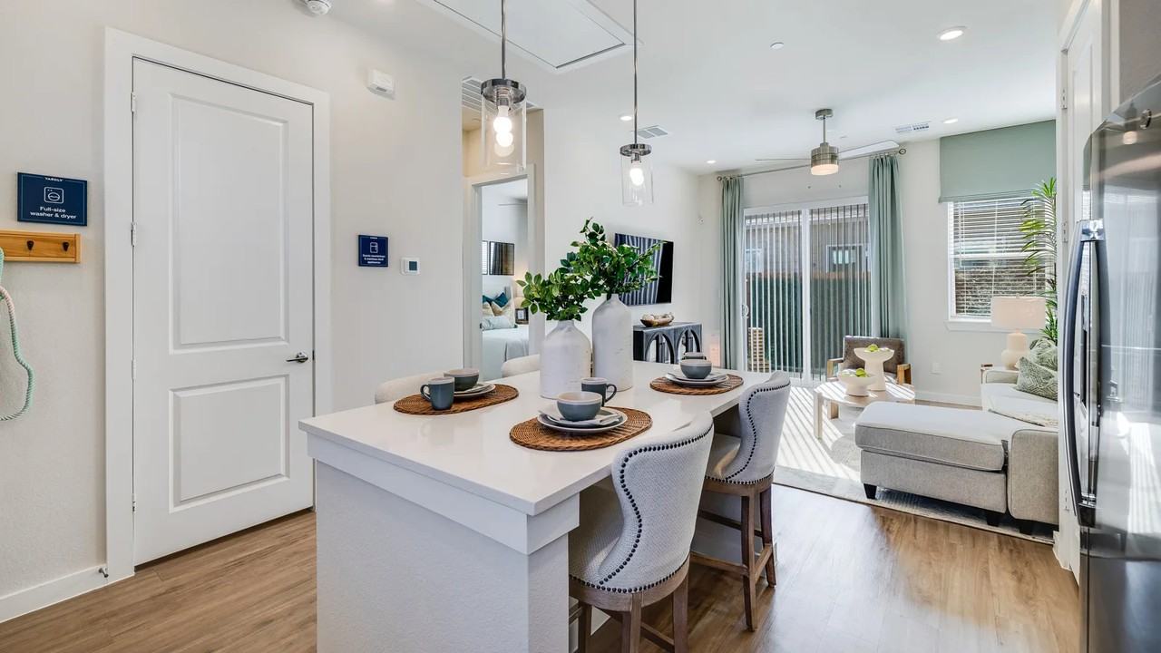 445 Elevon Pkwy #3110 - Photo 7 of 8