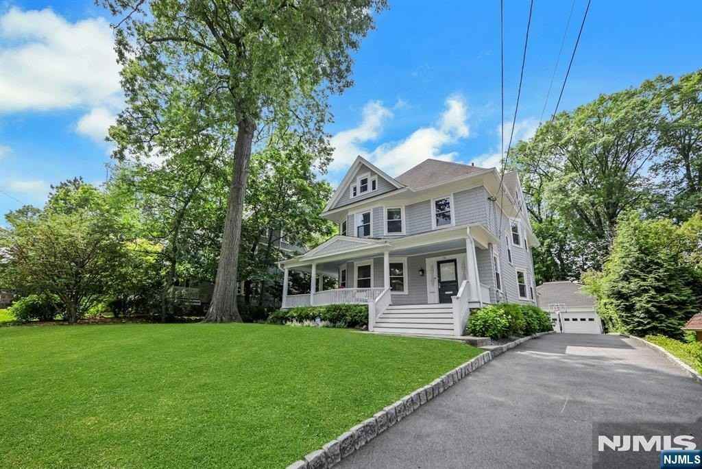 78 Franklin St - Photo 2 of 42
