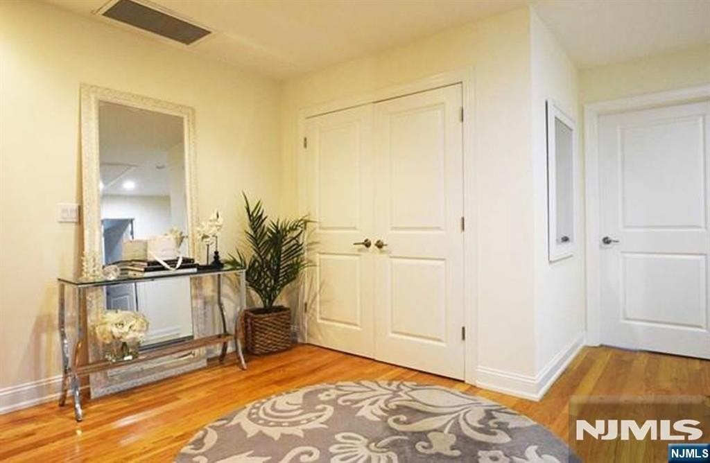 15B Jan Ct #15B - Photo 5 of 9