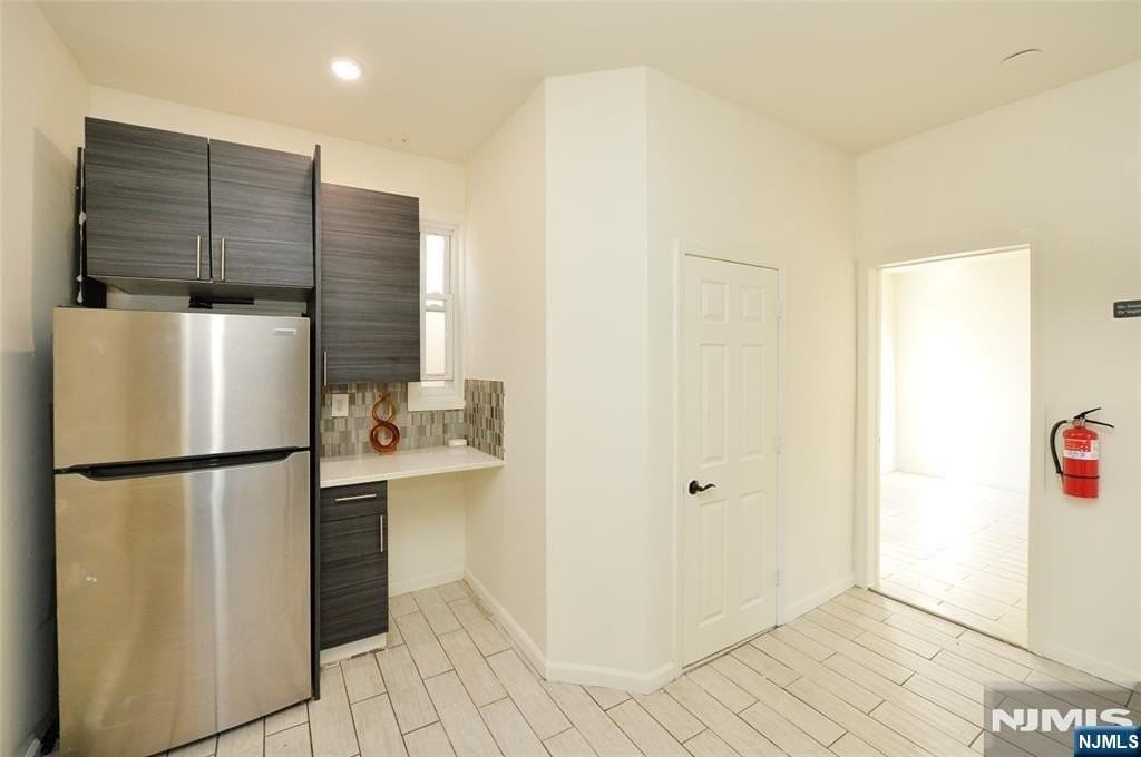 6245 Kennedy Blvd #REAR - Photo 6 of 16