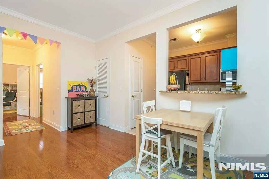 12 Hemlock Ln - Photo 7 of 16