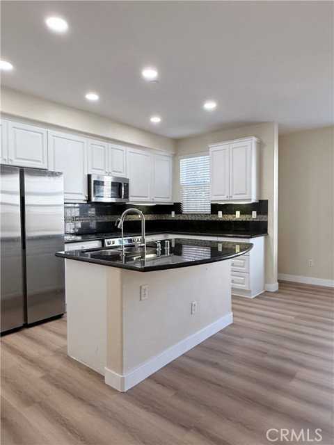 3538 Torrance Blvd - Photo 3 of 8