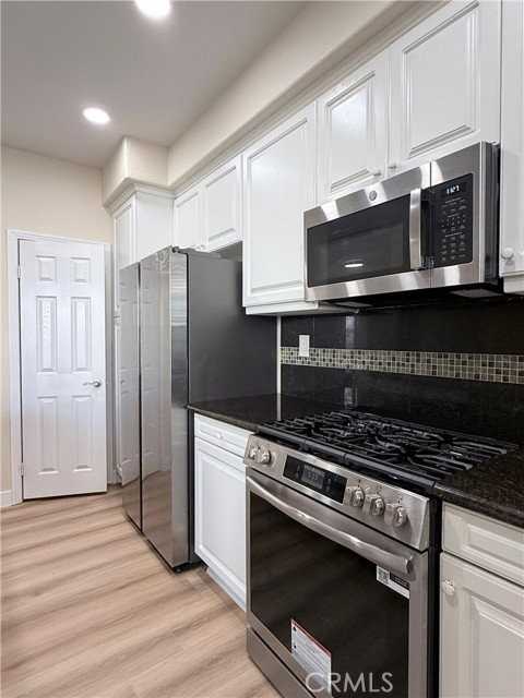 3538 Torrance Blvd - Photo 4 of 8