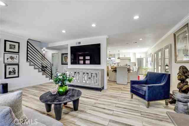 18608 Milmore Ave - Photo 6 of 8