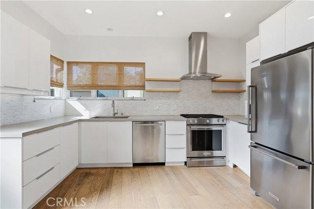 322 Ardmore Ave - Photo 4 of 8
