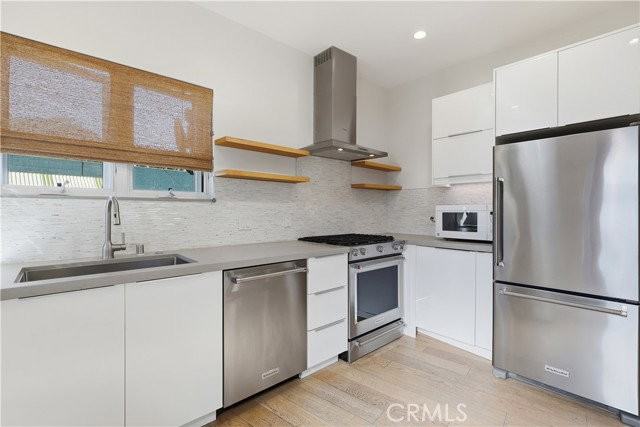 322 Ardmore Ave - Photo 5 of 8