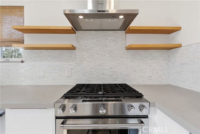 322 Ardmore Ave - Photo 6 of 8