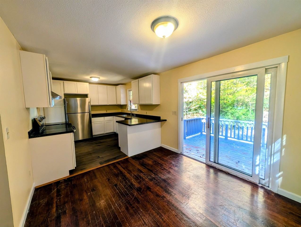 10 Petrin Heights Rd - Photo 5 of 19