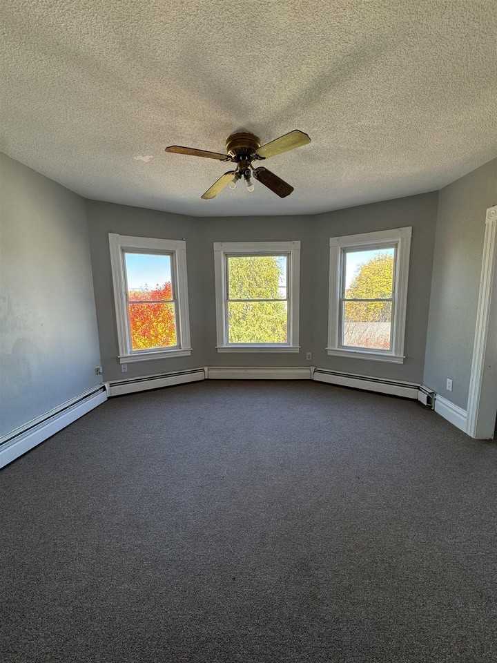 34 Cheney Pl #3F - Photo 3 of 8