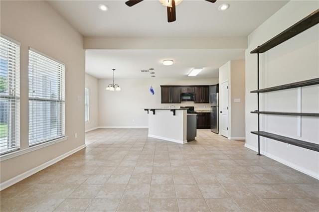 700 Whip St - Photo 4 of 16