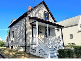 featured image of 46 Sammett St
