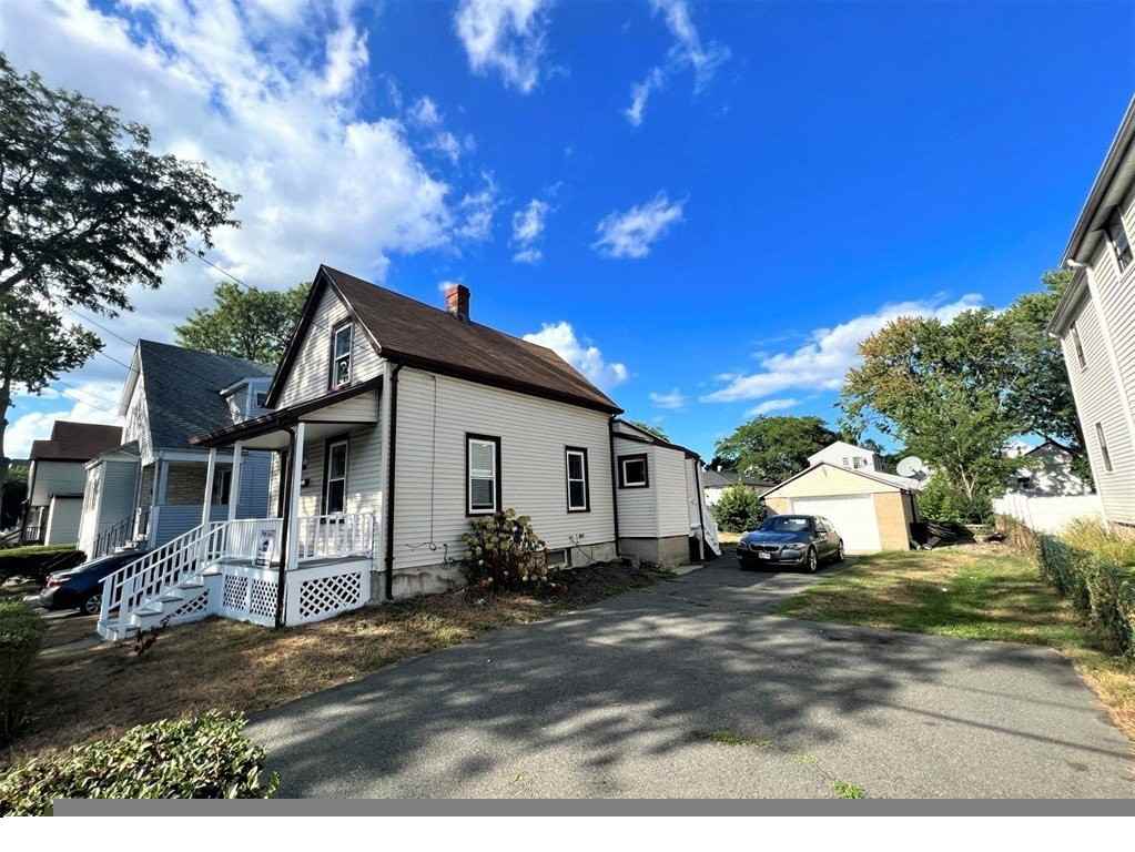 46 Sammett St - Photo 3 of 8
